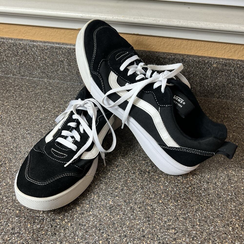 VANS Range EXP Men Sz 12 Black White Sneaker Lace Up Low Suede/Canvas Skate Shoe